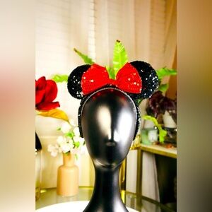 Disneyland Minnie Mouse Head Band